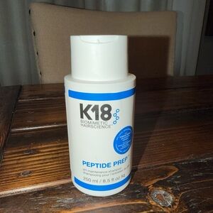 K18 Biomimetic Hairscience Peptide Prep Shampoo - bottle 2/3 full